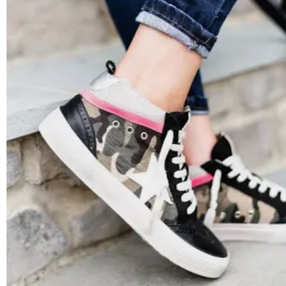 Shu Shop Rina Women’s Camouflage Hi-Top Sneakers